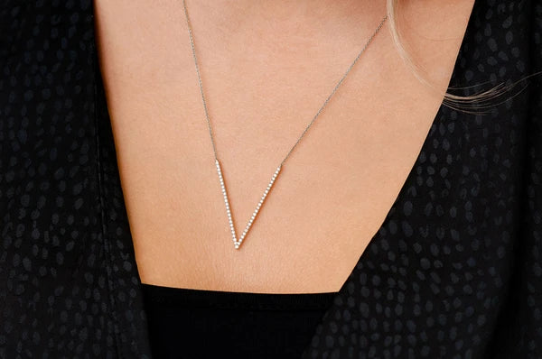 0.33ct Diamond V Connected Necklace 18K Solid Gold - Image 9