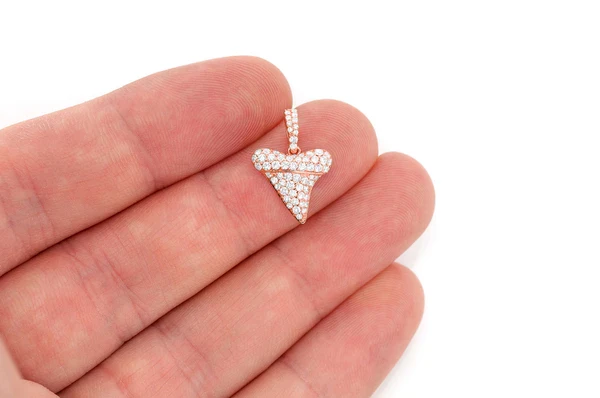 0.60ct Diamond Shark Tooth Pendant 18K Solid Gold - Image 6