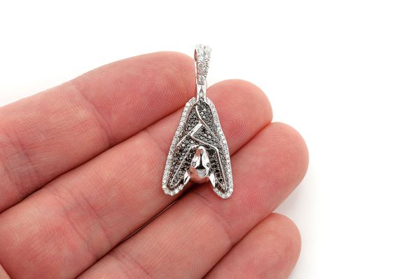 1.00ct Diamond Hanging Bat Black & White Pendant 18K Solid Gold - Image 7