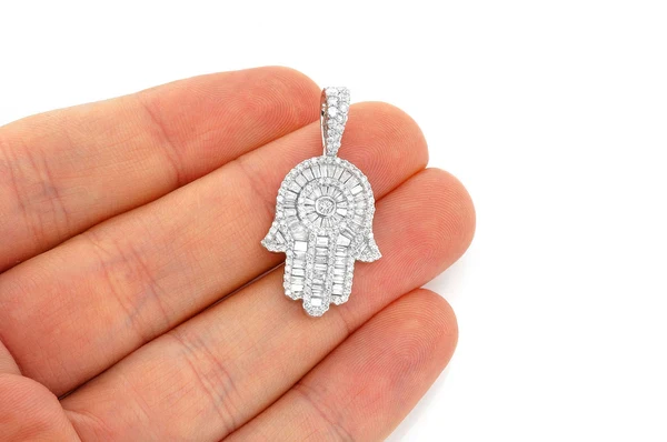 2.10ct Diamond Hamsa Pendant 18K Solid Gold - Image 6