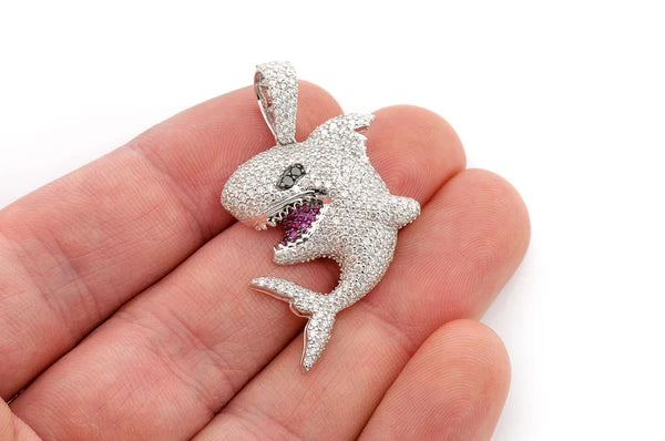 2.75ct Diamond Shark Pendant 18K Solid Gold - Image 9