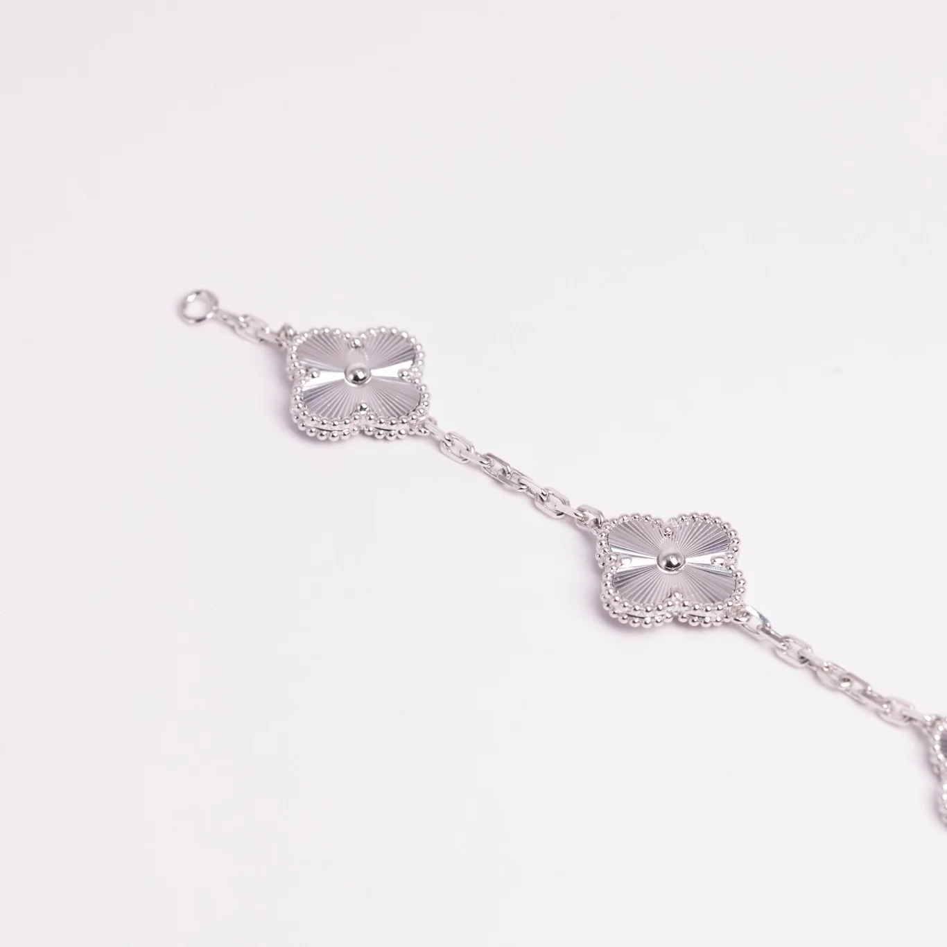 Van Cleef & Arpels Vintage Alhambra Bracelet 5 Motifs 18K White Gold - Image 4