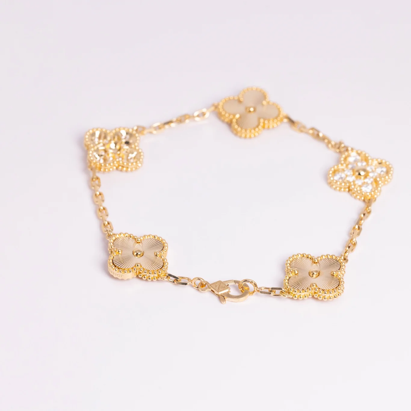 Van Cleef & Arpels Vintage Alhambra Bracelet 5 Motifs Diamonds 18K Yellow Gold - Image 2