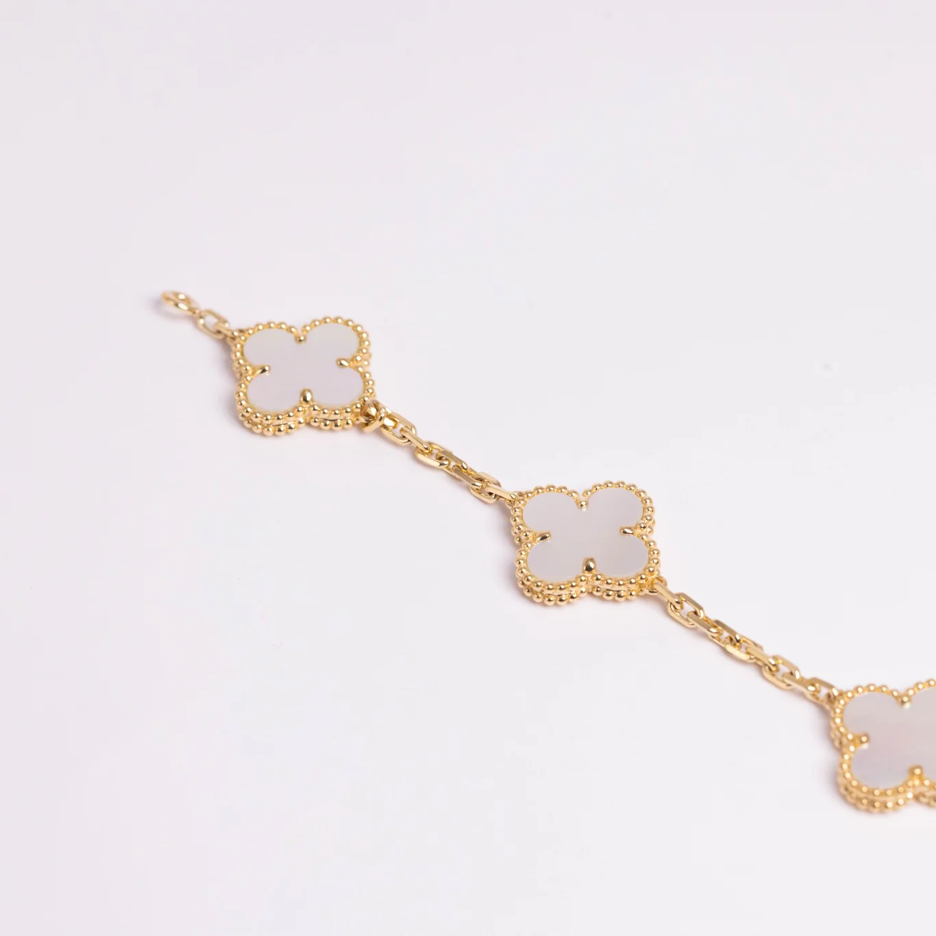 Van Cleef & Arpels Vintage Alhambra Bracelet 5 Motifs White Mother-Of-Pearl 18K Yellow Gold - Image 4