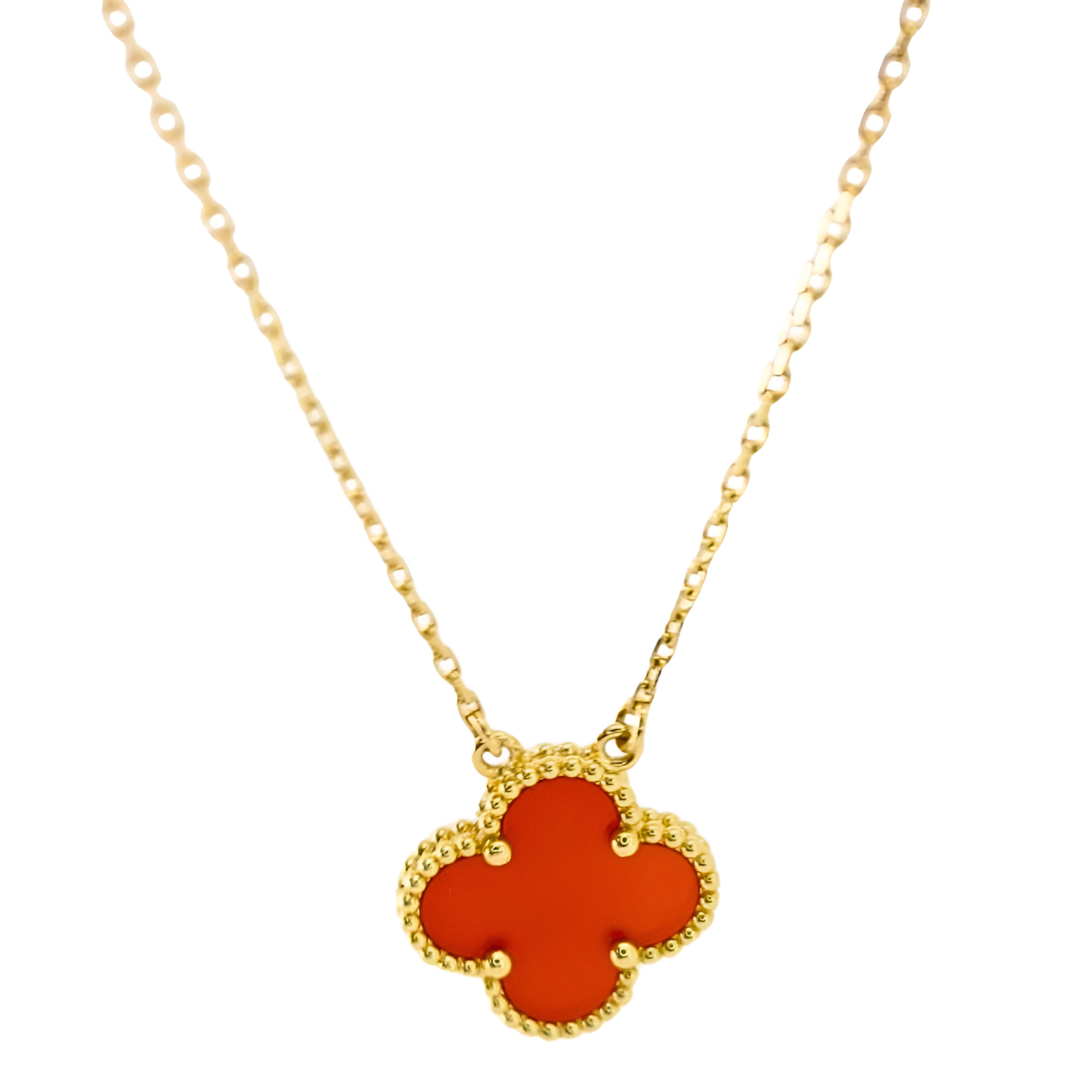 Van Cleef & Arpels Vintage Alhambra Pendant Carnelian 18K Yellow Gold - Image 3
