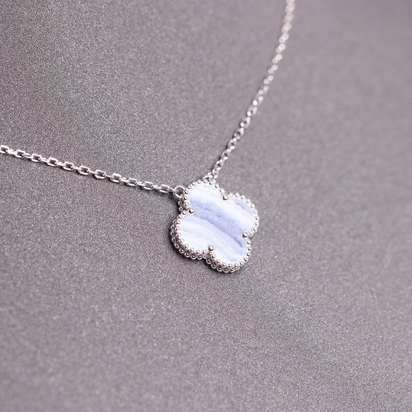 Van Cleef & Arpels Vintage Alhambra Pendant Chalcedony 18K White Gold - Image 4